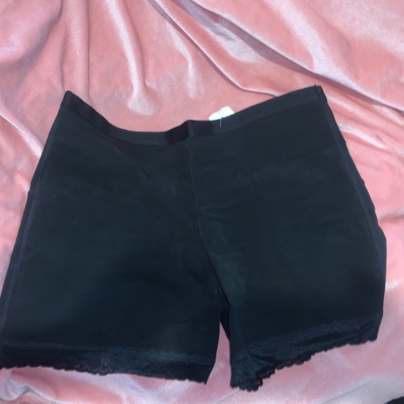 Black butt lifter size 5xl Waist gang society by Ann cherry - Picture 4 of 6